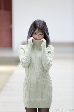 女主叫凤千寻的小说